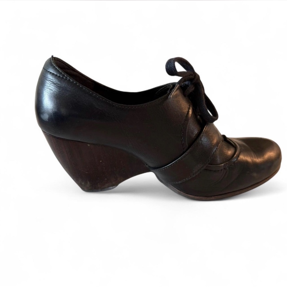 Clarks Indigo Black Leather Wedge Lace Up Vintage Style Shoes Size 4